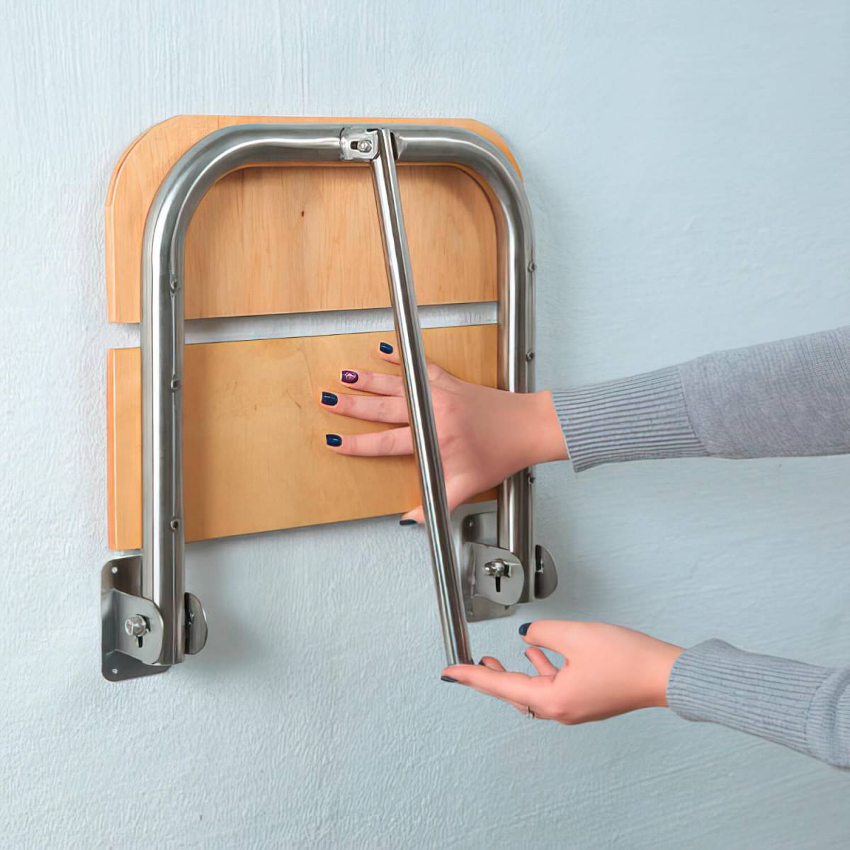 Стул откидной для душа деревянный, для людей с ограниченными возможностями 147300 Noksi