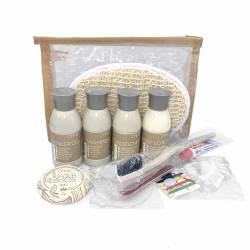 Набір косметики Omnia дорожній для подорожей, 11 предметів Travel O12 CAHM Набір косметики Omnia дорожній для подорожей, 11 предметів Travel O12 CAHM