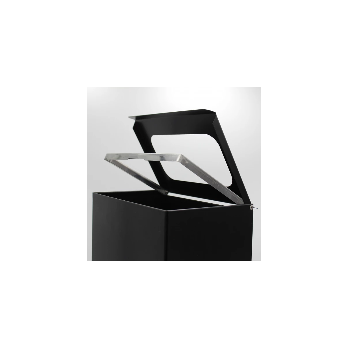 Урна для сміття 20 л S-LINE Black