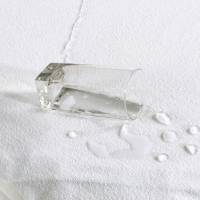 Наматрацник стьобаний Hotel & Spa AquaStop з резинками по кутах 8-xxxxx HSG