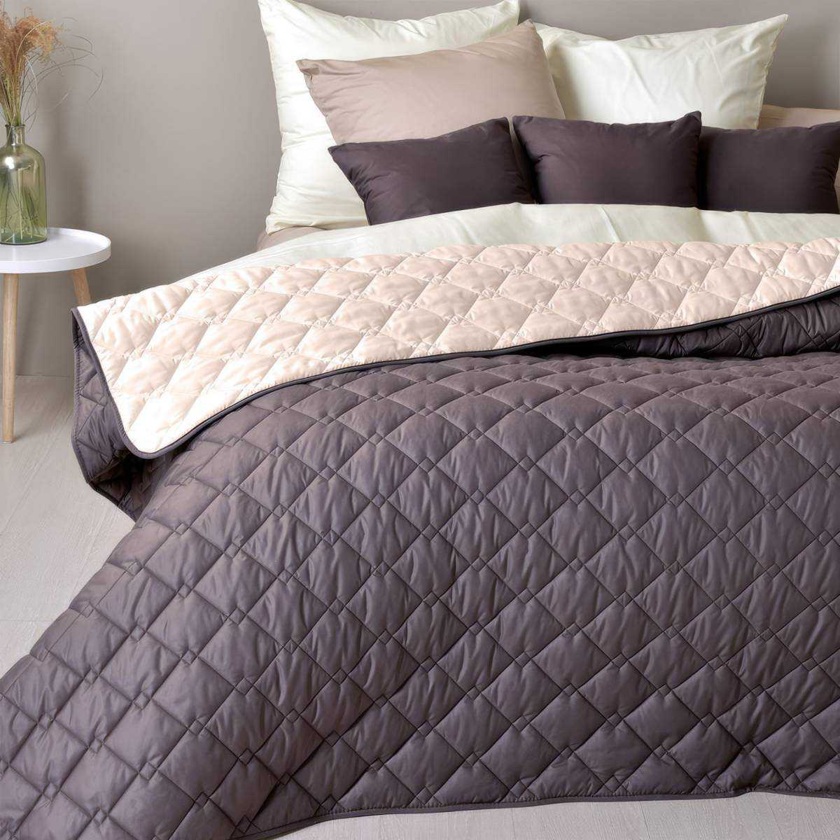 Покривало двостороннє з лого клієнта, Стиль Cube шоколад/беж 8-3xxxxx Logo HSG