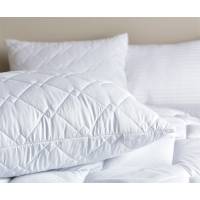 Подушка Hotel & Spa Classic Soft с чехлом на молнии