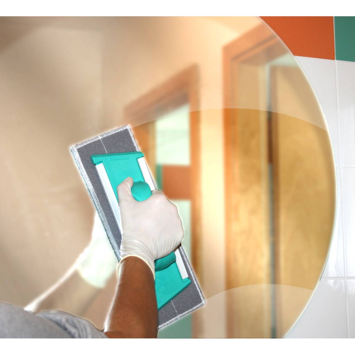 Основа мопа для прибирання гладких поверхонь